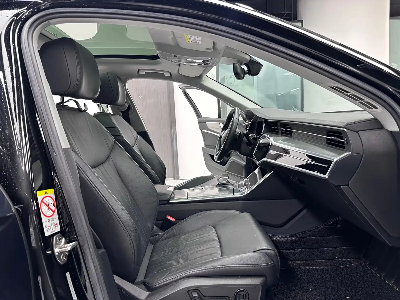 Audi A6L 2019 40 TFSI Luxury Elegance фото 13