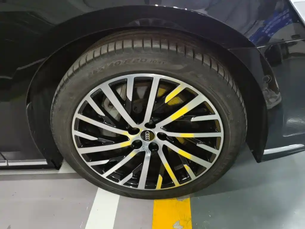 Audi A8 2024 2024 Model A8L 55 TFSI quattro Flagship