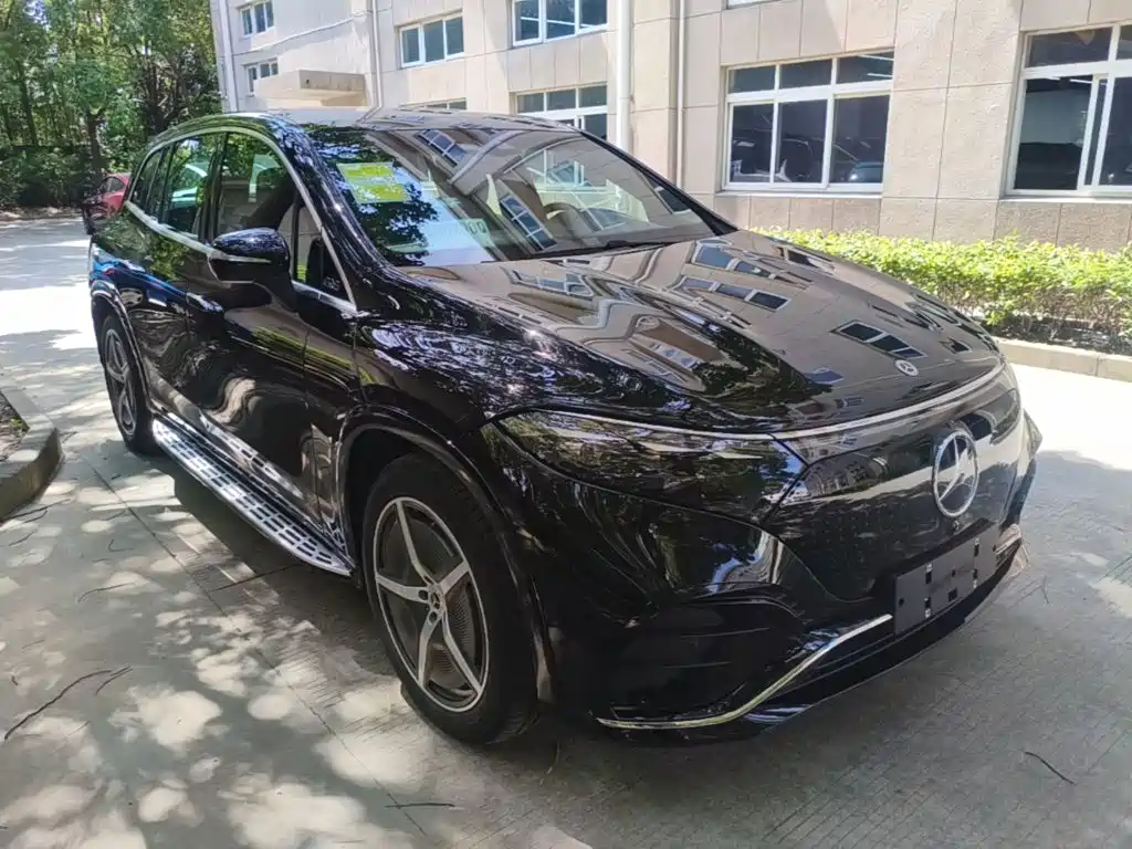 2026 Mercedes-Benz EQS SUV