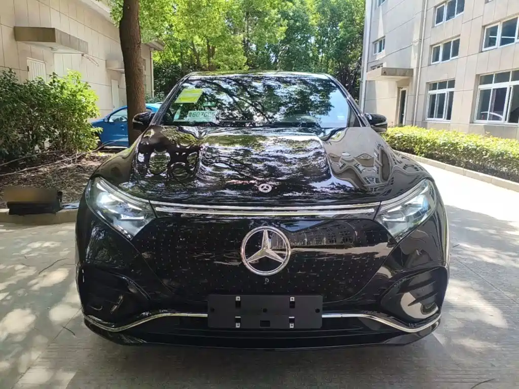 2026 Mercedes-Benz EQS SUV