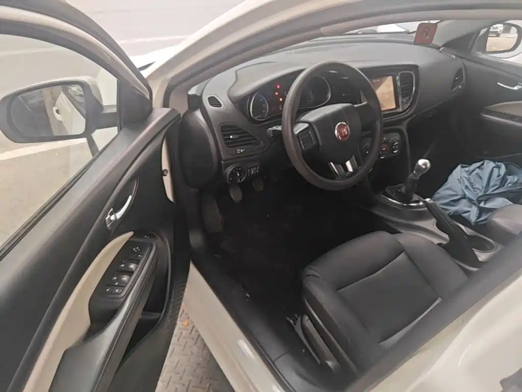 Fiat Viaggio 2015 2015 1.4T Manual Delight Edition
