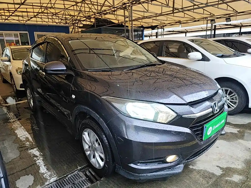 Photo 4 - Honda Vezel