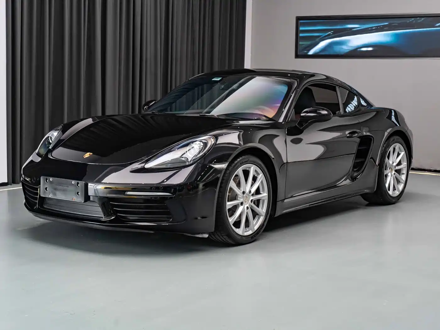 Porsche 718 2018 Cayman 2.0T