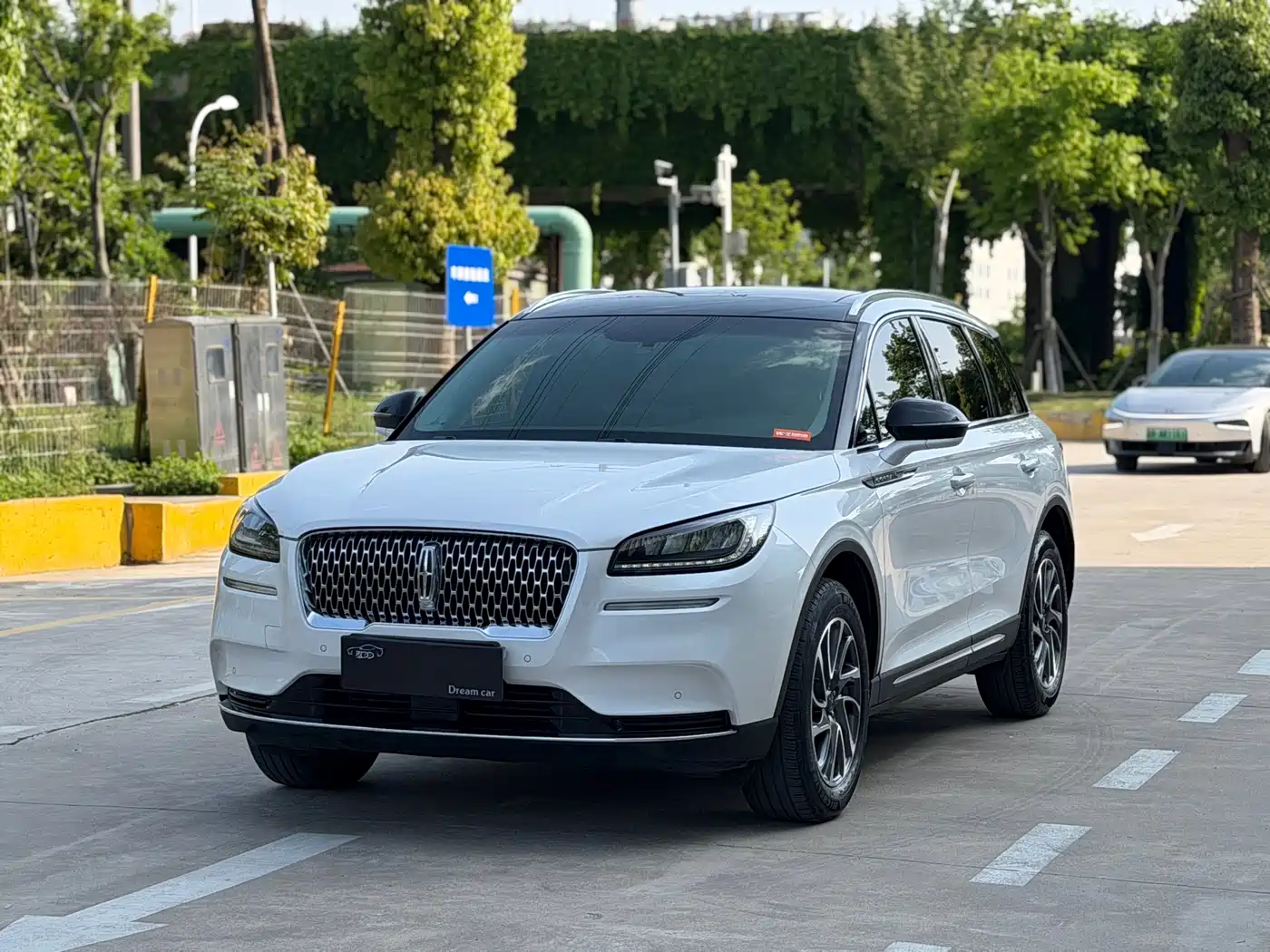 LINCOLN ADVENTURER