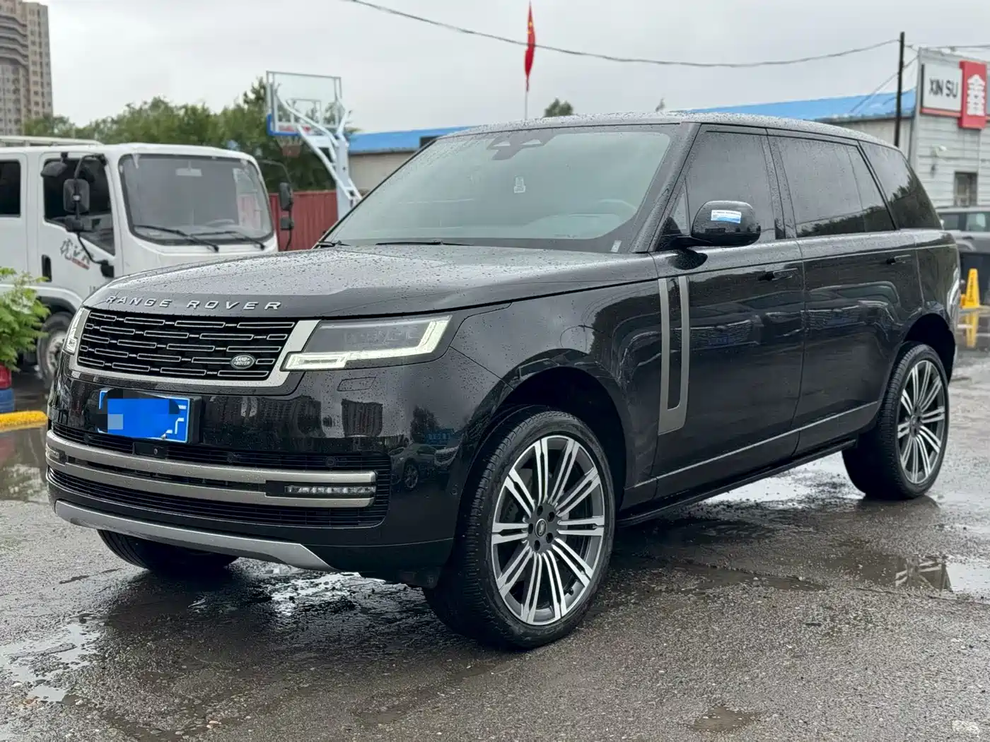 Land Rover Range Rover 2024 3.0 L6 400PS Golden Age Extended 7-Seater