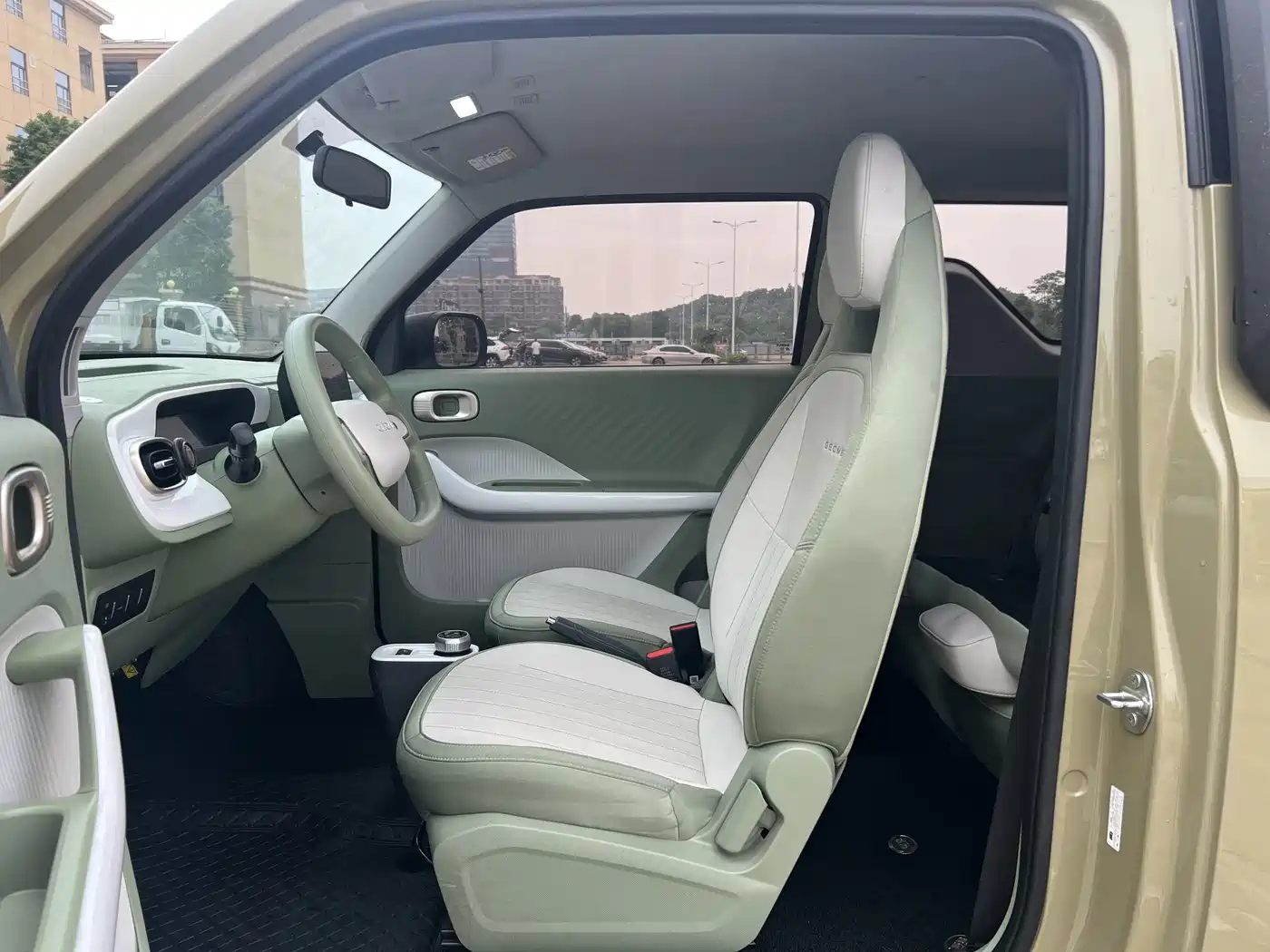 Фото 5 - Geely Galaxy Panda
