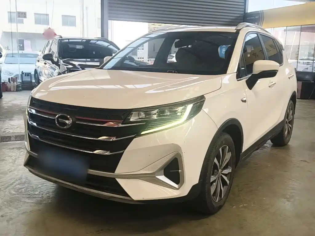Фото 1 - GAC Trumpchi Trumpchi GS3