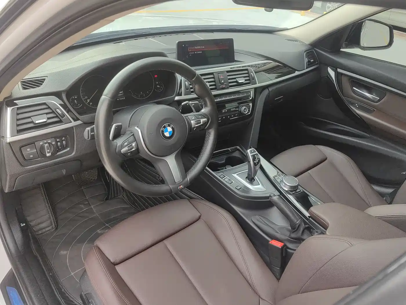 BMW 3 Series 2019 320Li M Luxury Package фото 2