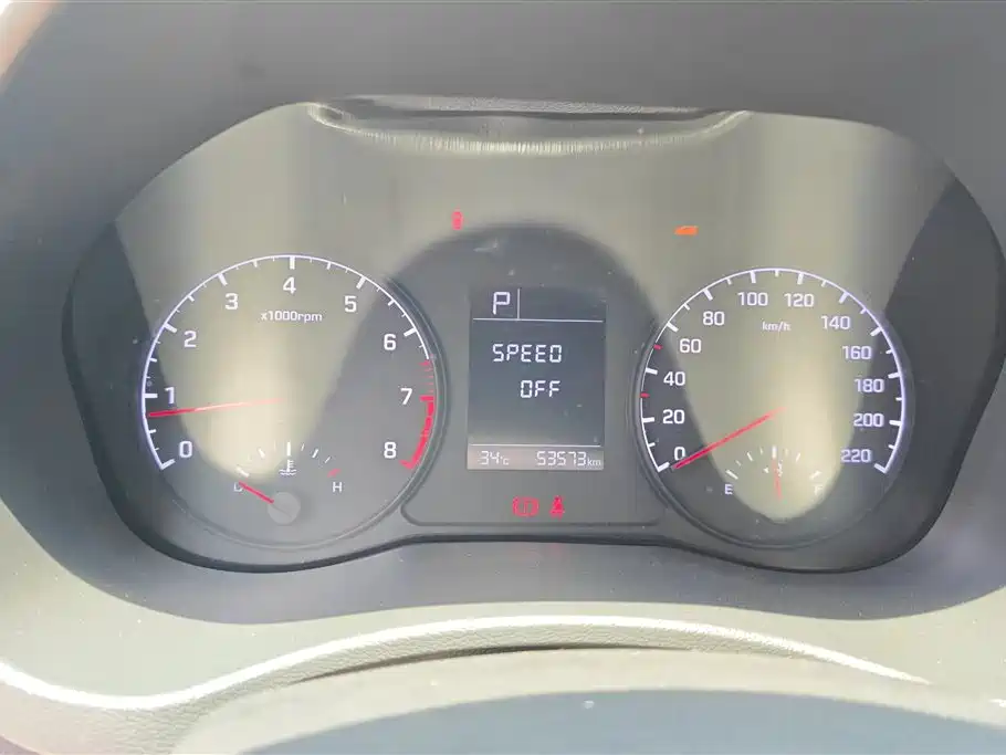 Hyundai Verna 2016 1.4L Automatic Cool Edition GLS фото 14