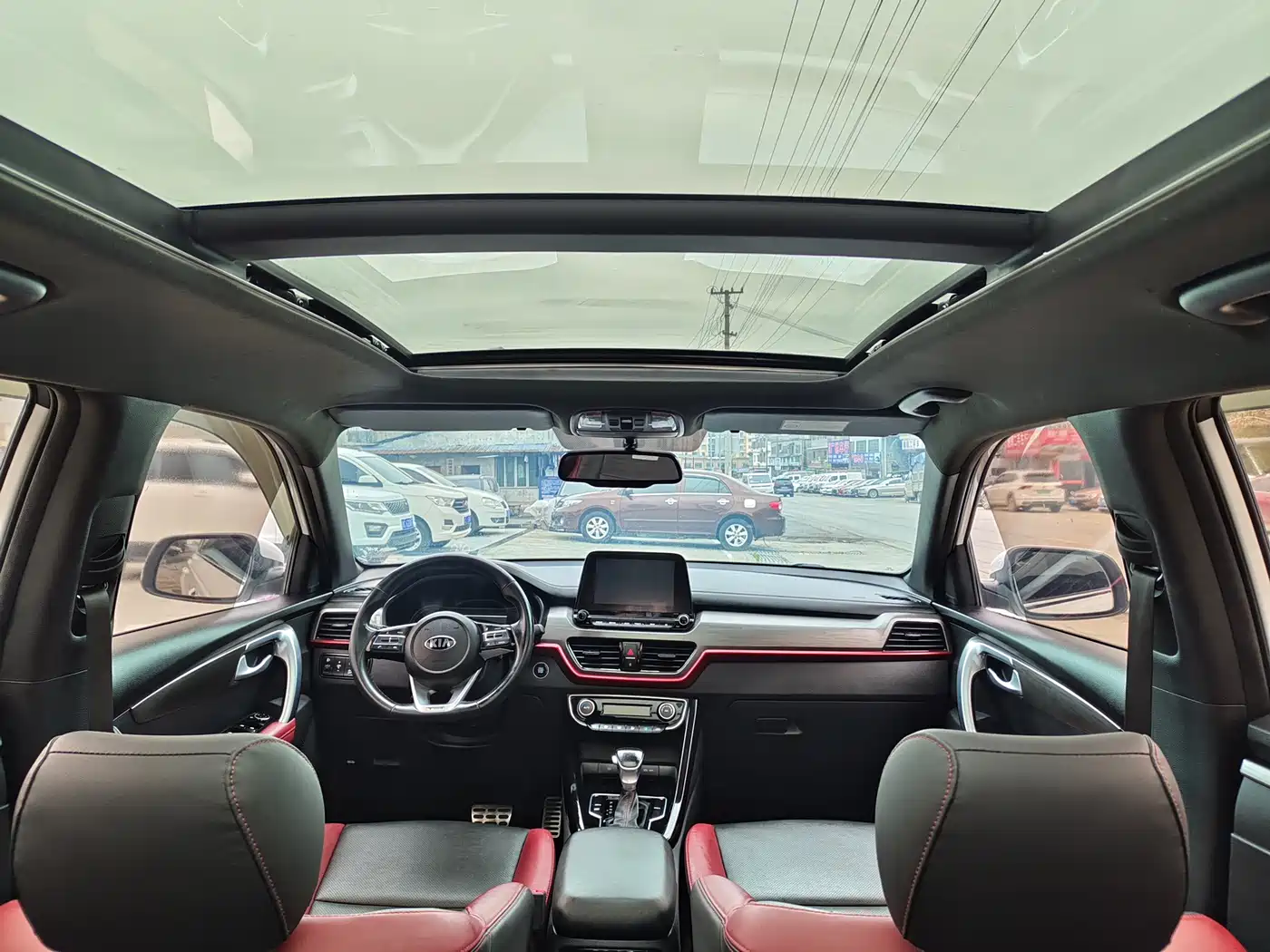 Kia Sportage 2019 1.4T DCT Smart Luxury GLS Edition фото 5