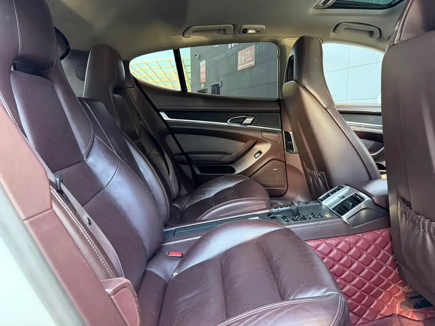 Porsche Panamera 2014 Panamera 3.0T фото 11
