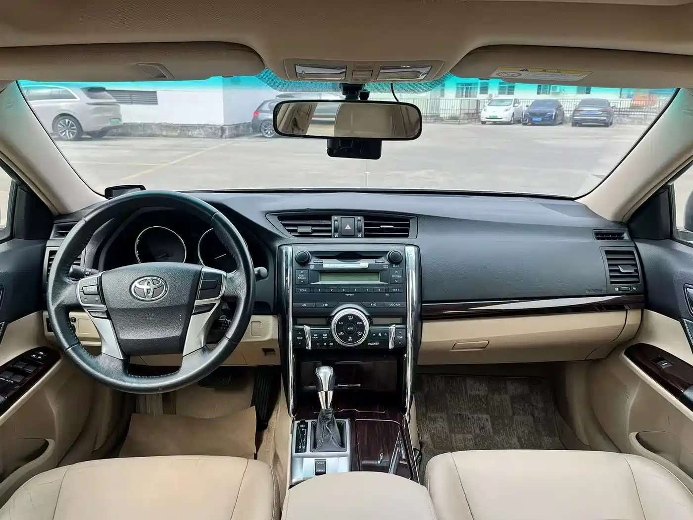 Toyota Reiz 2013 2.5S Elite Edition фото 10