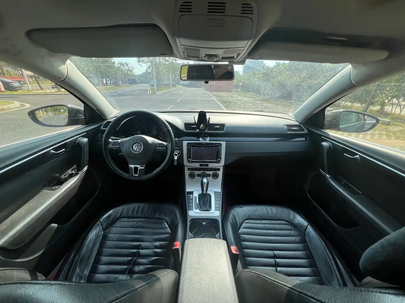 Volkswagen Magotan 2013 1.8TSI Luxury фото 5