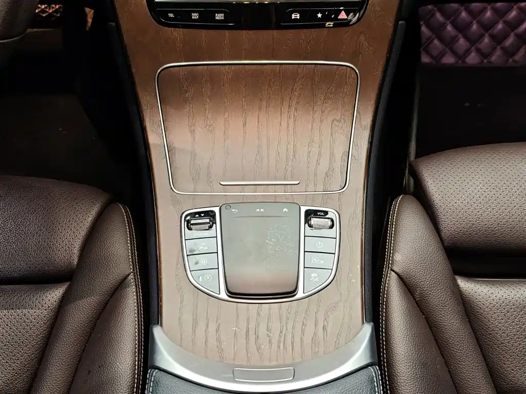Mercedes-Benz GLC 2021 GLC 260 L 4MATIC Luxury фото 16