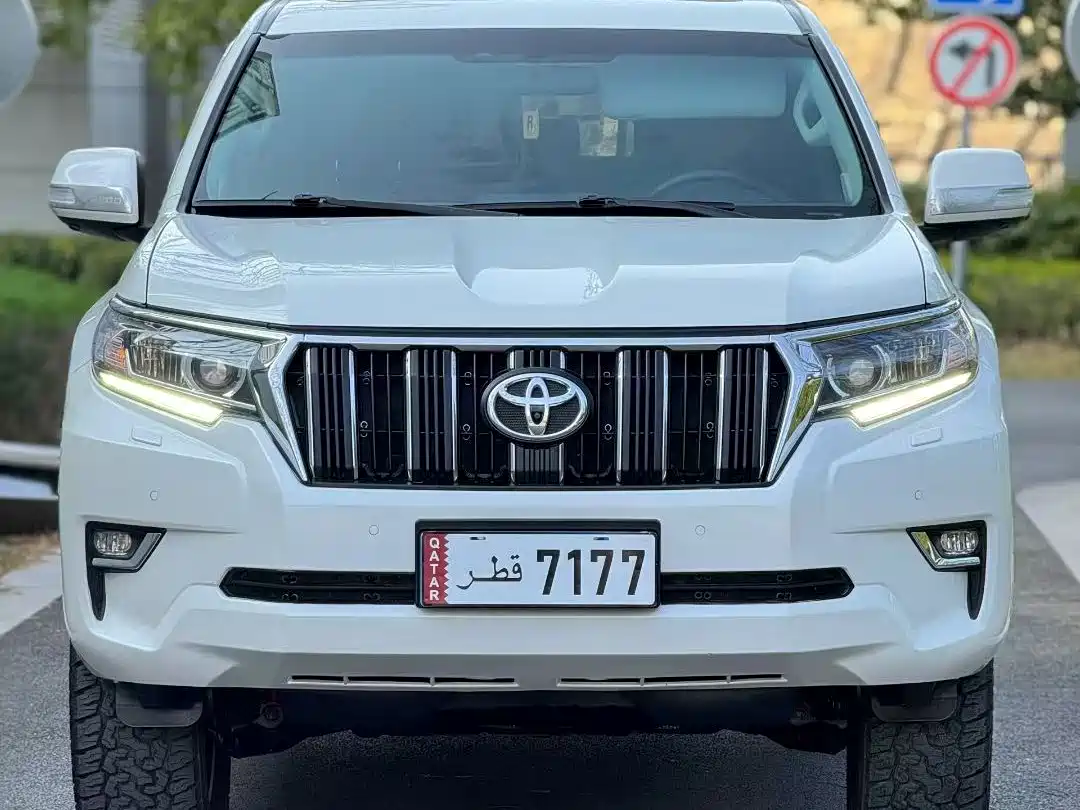 Toyota Prado 2018 3.5L Automatic TX-L Rear-mounted Spare Tire фото 2