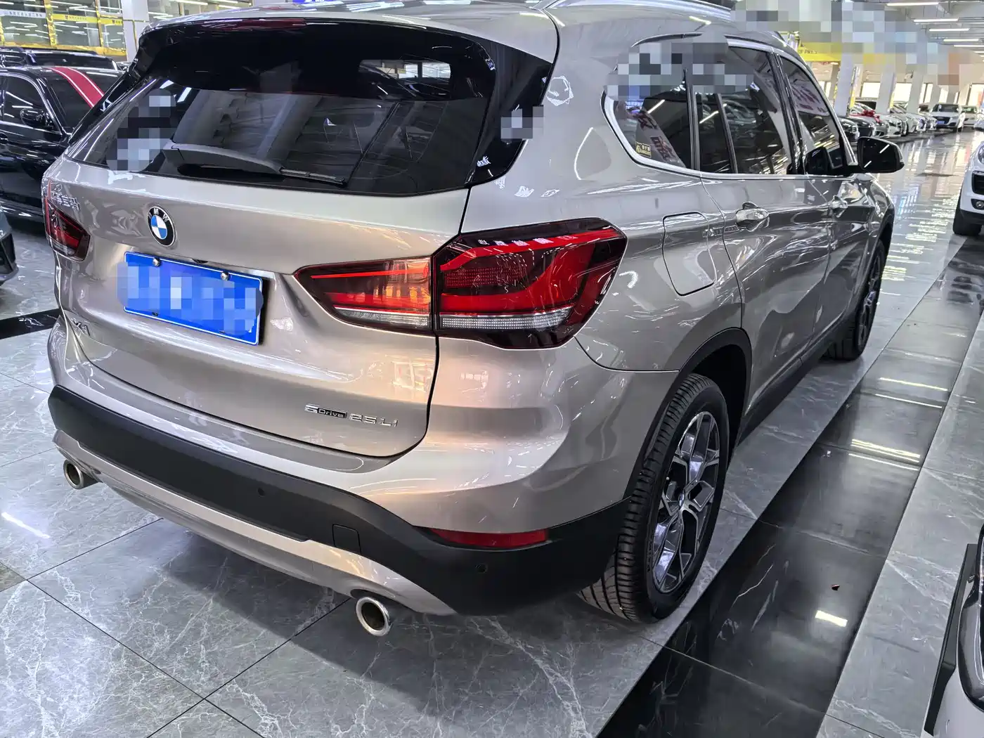 BMW X1 2022 sDrive25Li Leading фото 6