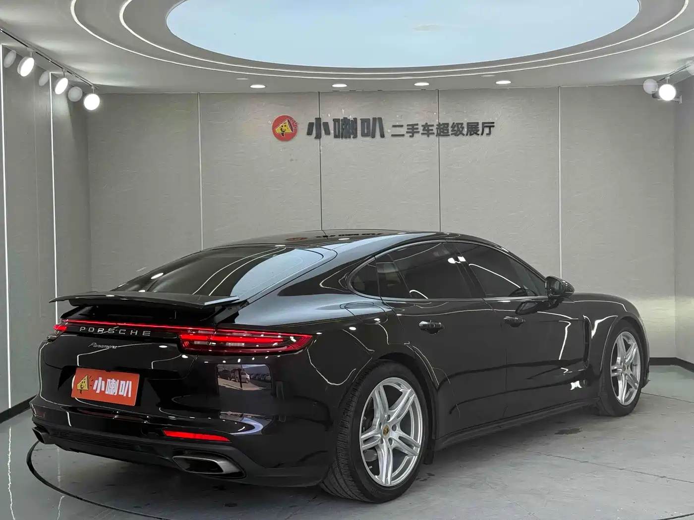 Porsche Panamera 2017 Panamera 3.0T фото 32