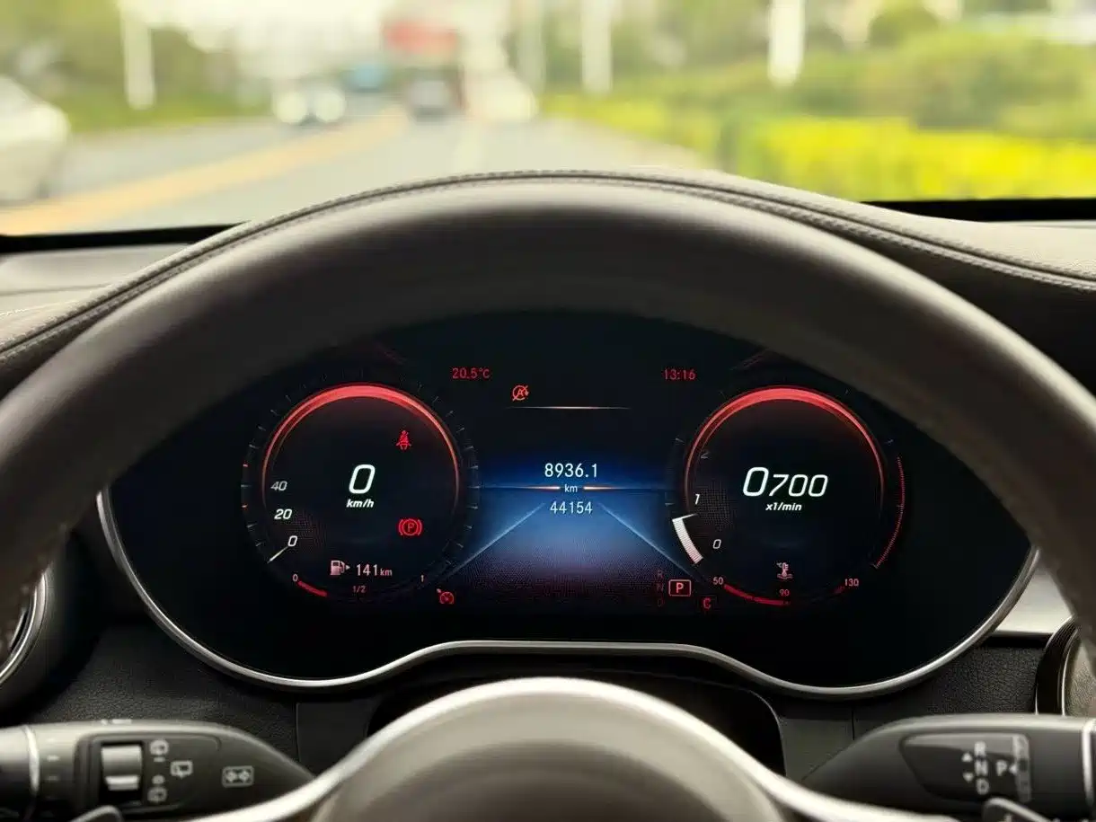 Mercedes-Benz GLC 2020 GLC 260 L 4MATIC Luxury фото 10