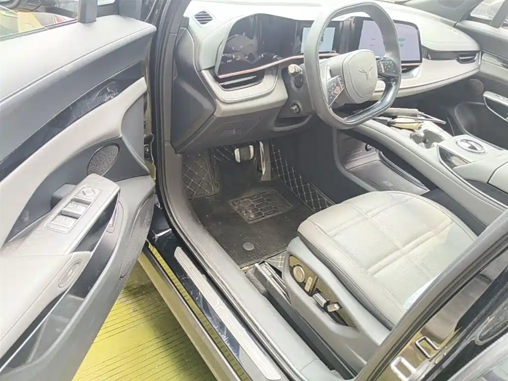 Hongqi Tian Gong 08 2025 730 Max RWD фото 23