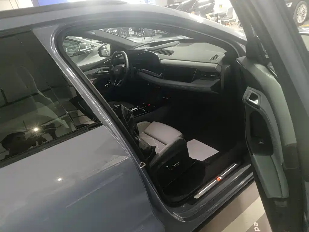 Audi Q6L e-tron 2025 2025 Model Pioneer Edition