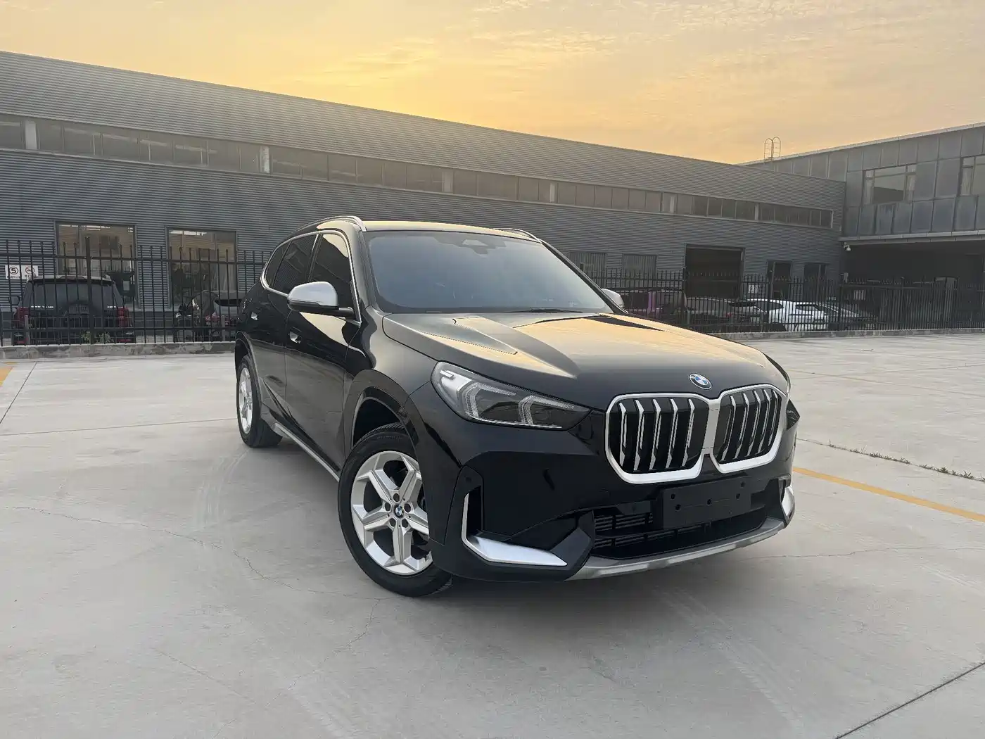 BMW X1 2023 sDrive20Li X Design Package фото 3