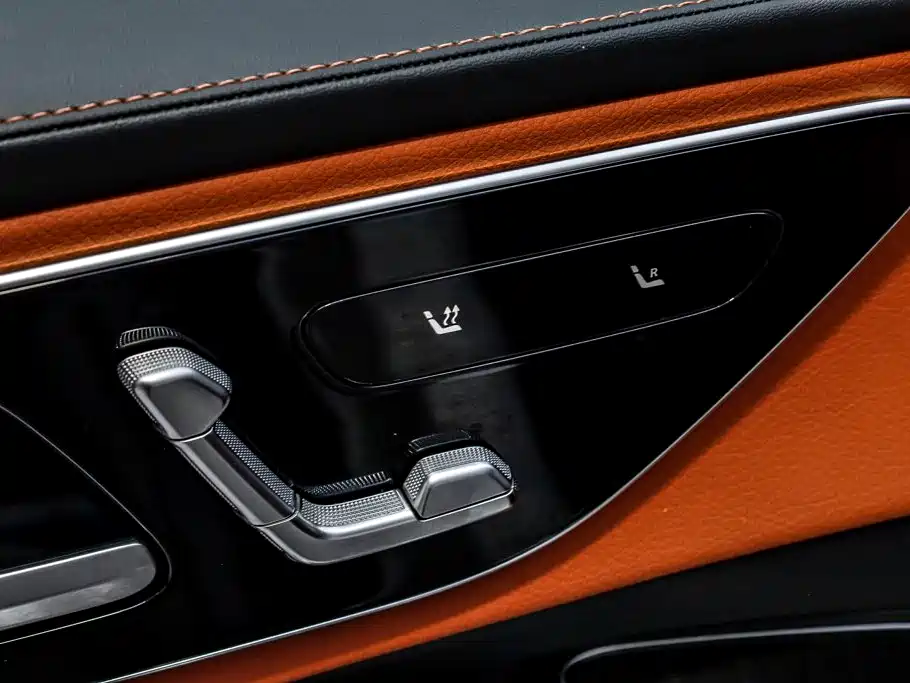 Фото 12 - Mercedes-Benz GLC