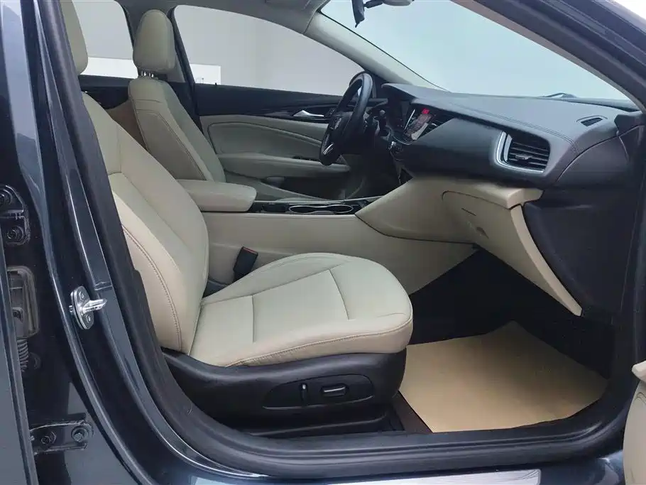 BUICK REGAL