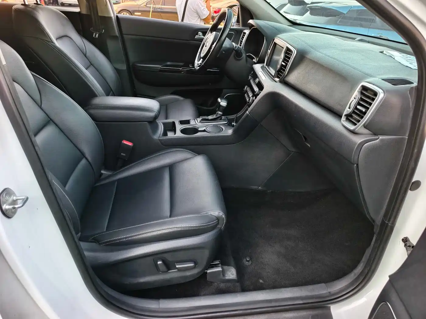 Kia KX5 2016 Model 1.6T Automatic 2WD DLX фото 13