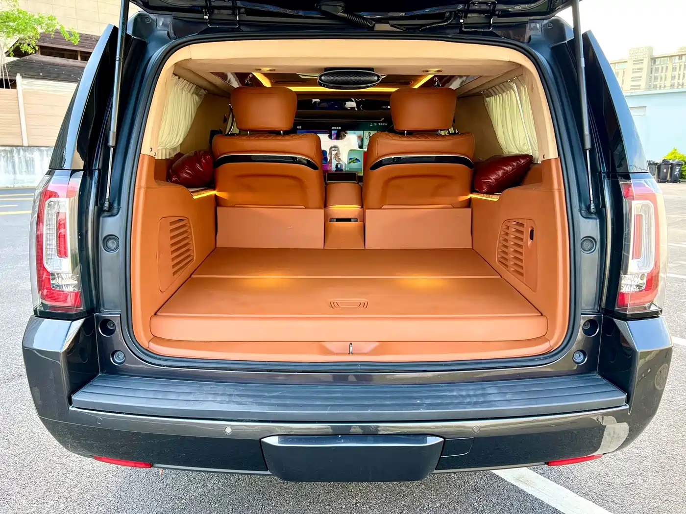Daolangge GMC Yukon 2016 Model 5.3L XL Luxury Premium Extended 4WD фото 16