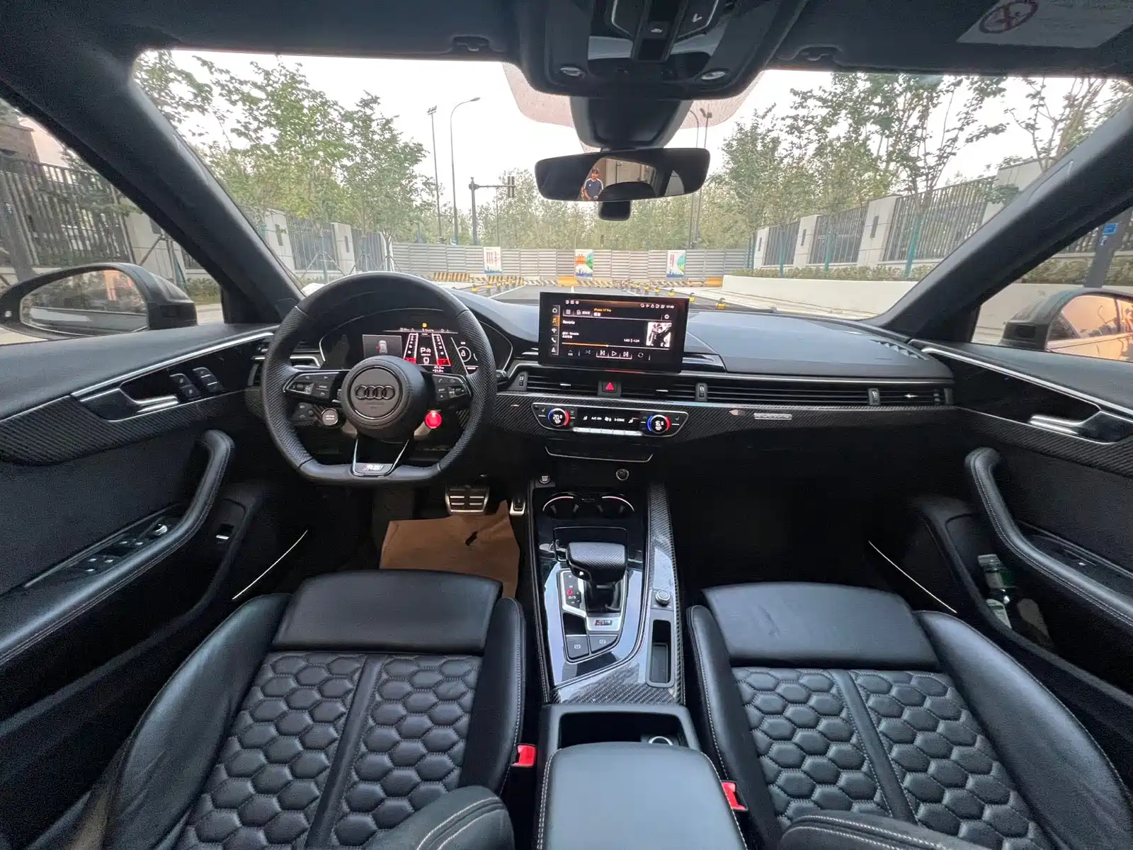 صورة 7 - Audi RS 4