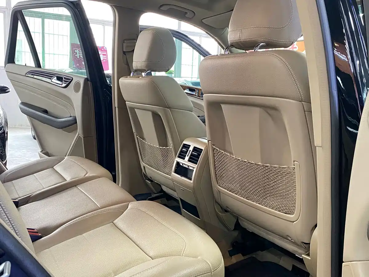 Mercedes-Benz M-Class 2014 ML 400 4MATIC Dynamic фото 12