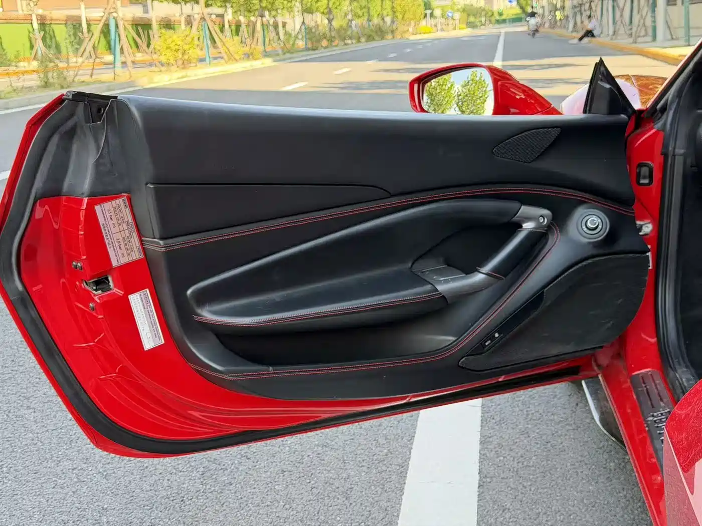 Ferrari F8 2021 2019 Tributo 3.9T V8