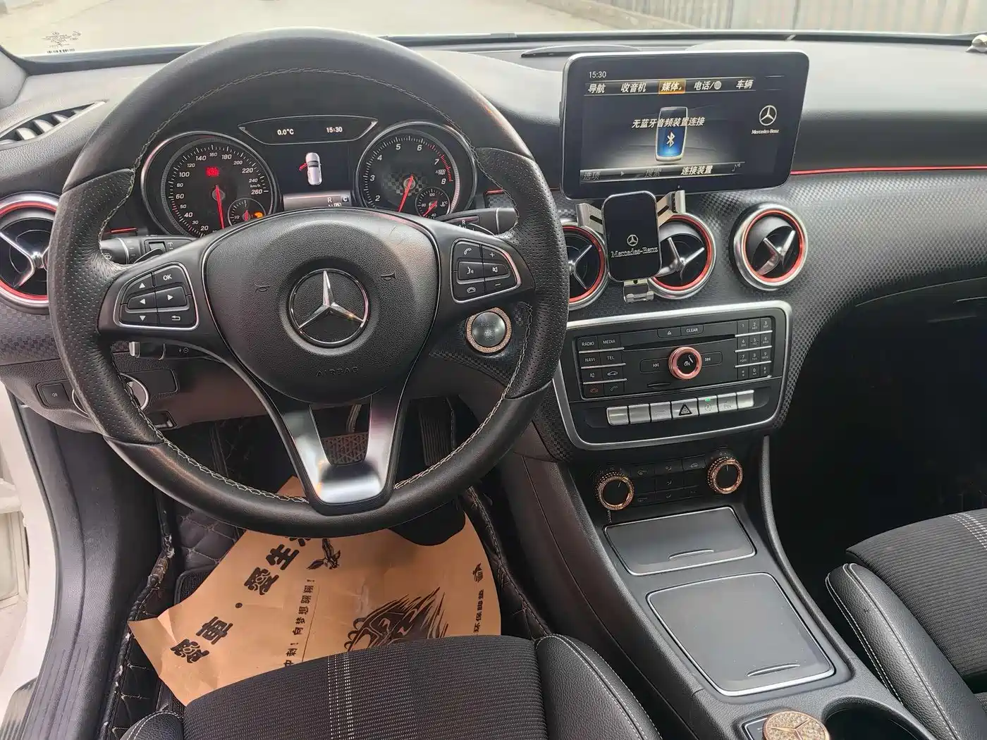 Mercedes-Benz A-Class (Import) 2017 A 200 Fashion Edition фото 9