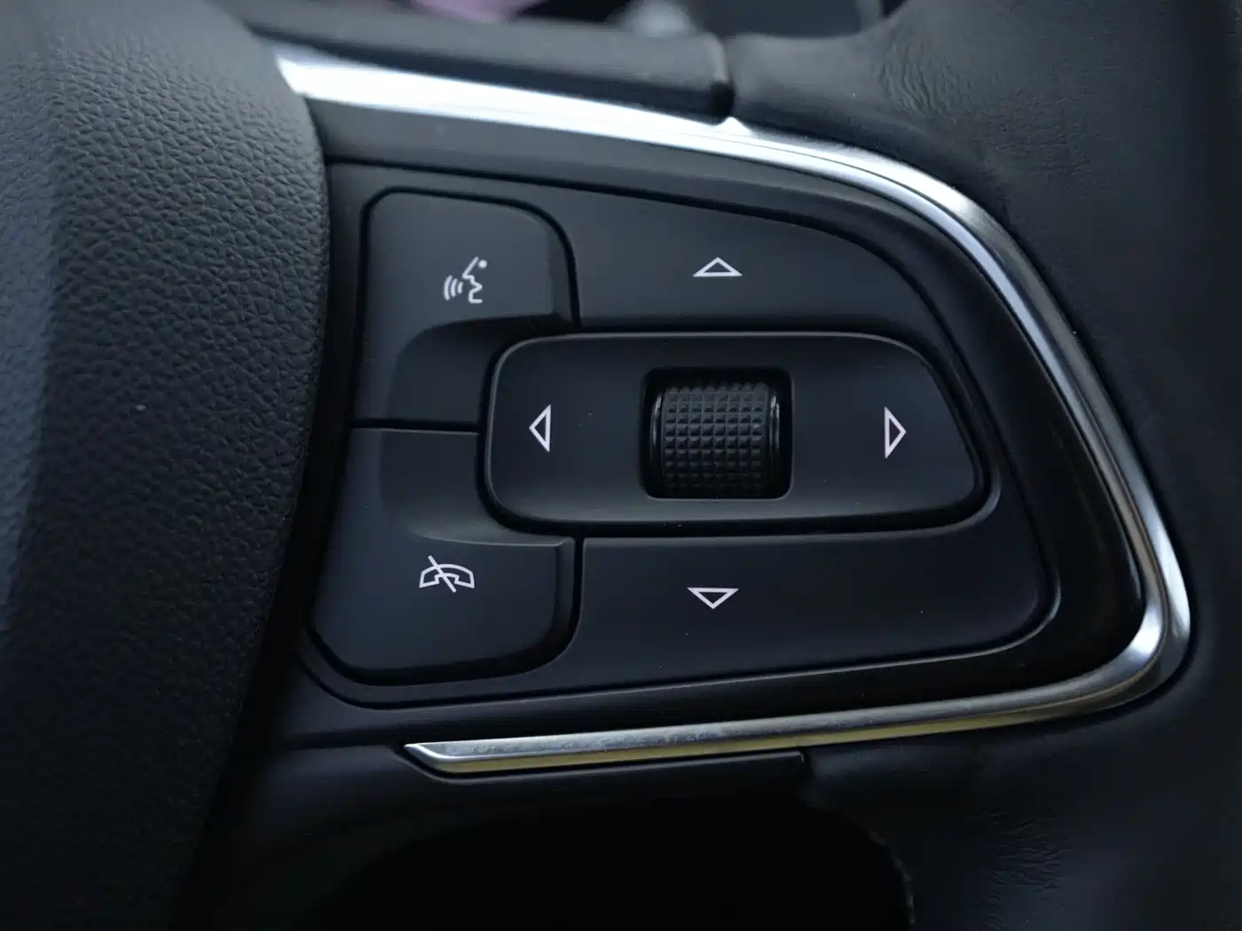 Buick Envision Plus 2023 Enclave Plus 652T 5-Seater AWD Luxury фото 20