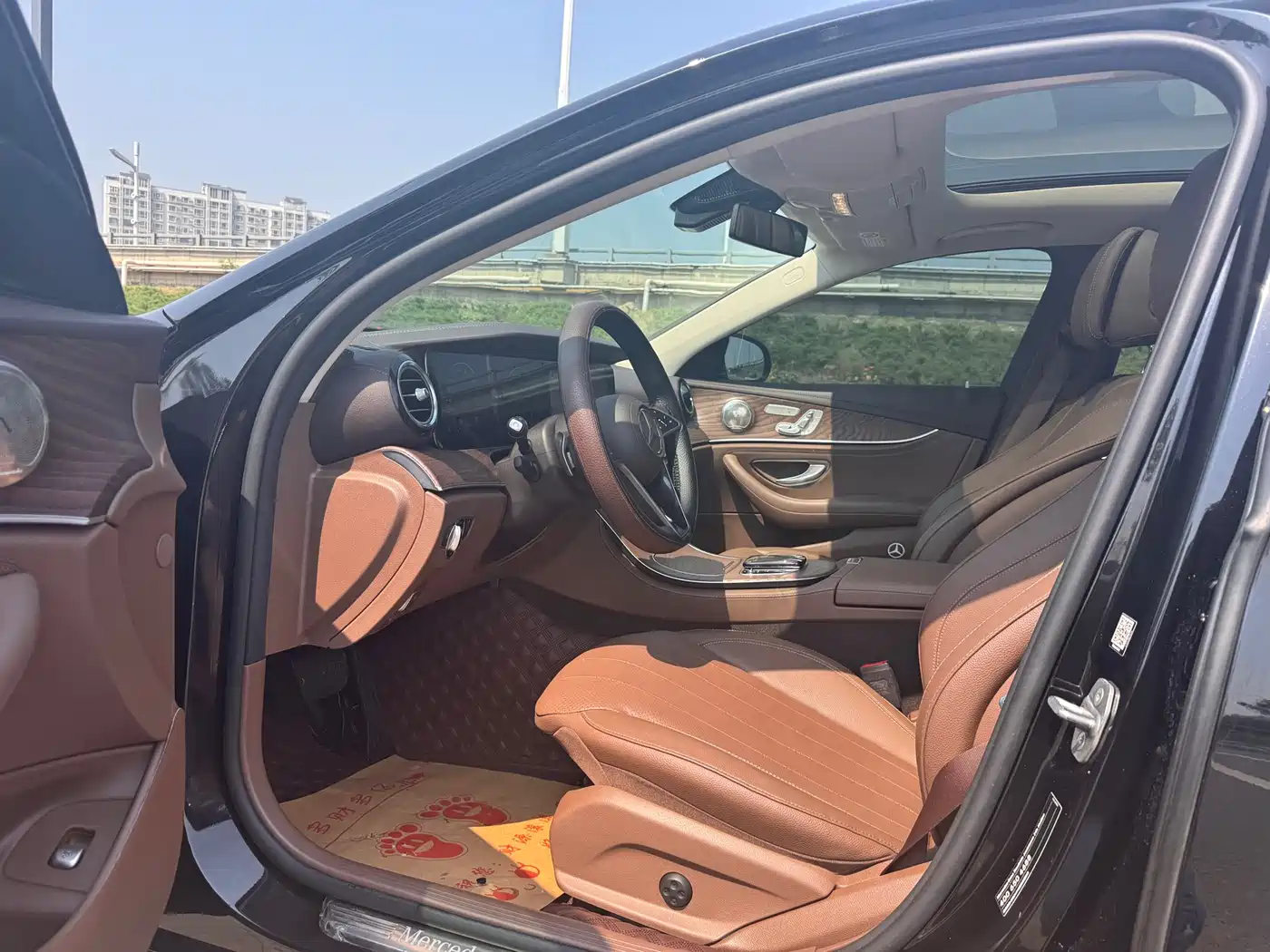Mercedes-Benz E-Class 2021 E 300 L Fashion фото 10
