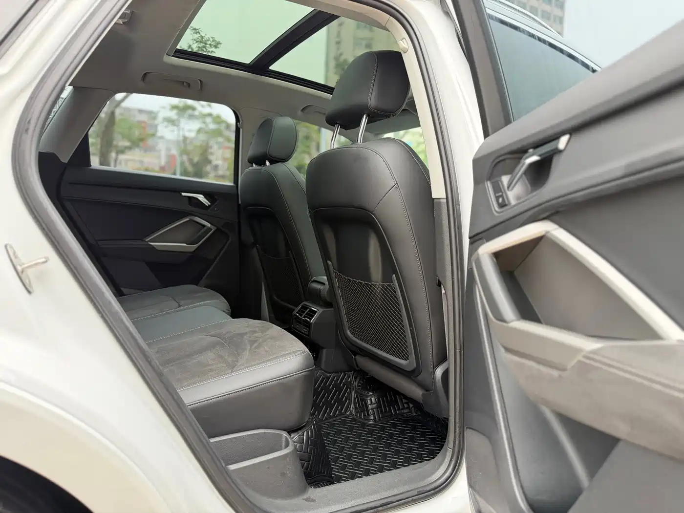 Audi Q3 2023 35 TFSI Fashion Dynamic (1.4T) фото 10
