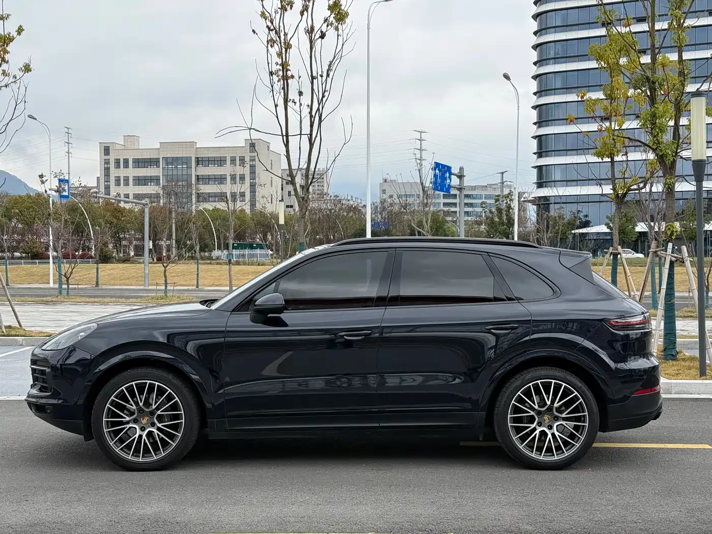 Porsche Cayenne 2019 Cayenne 3.0T фото 4