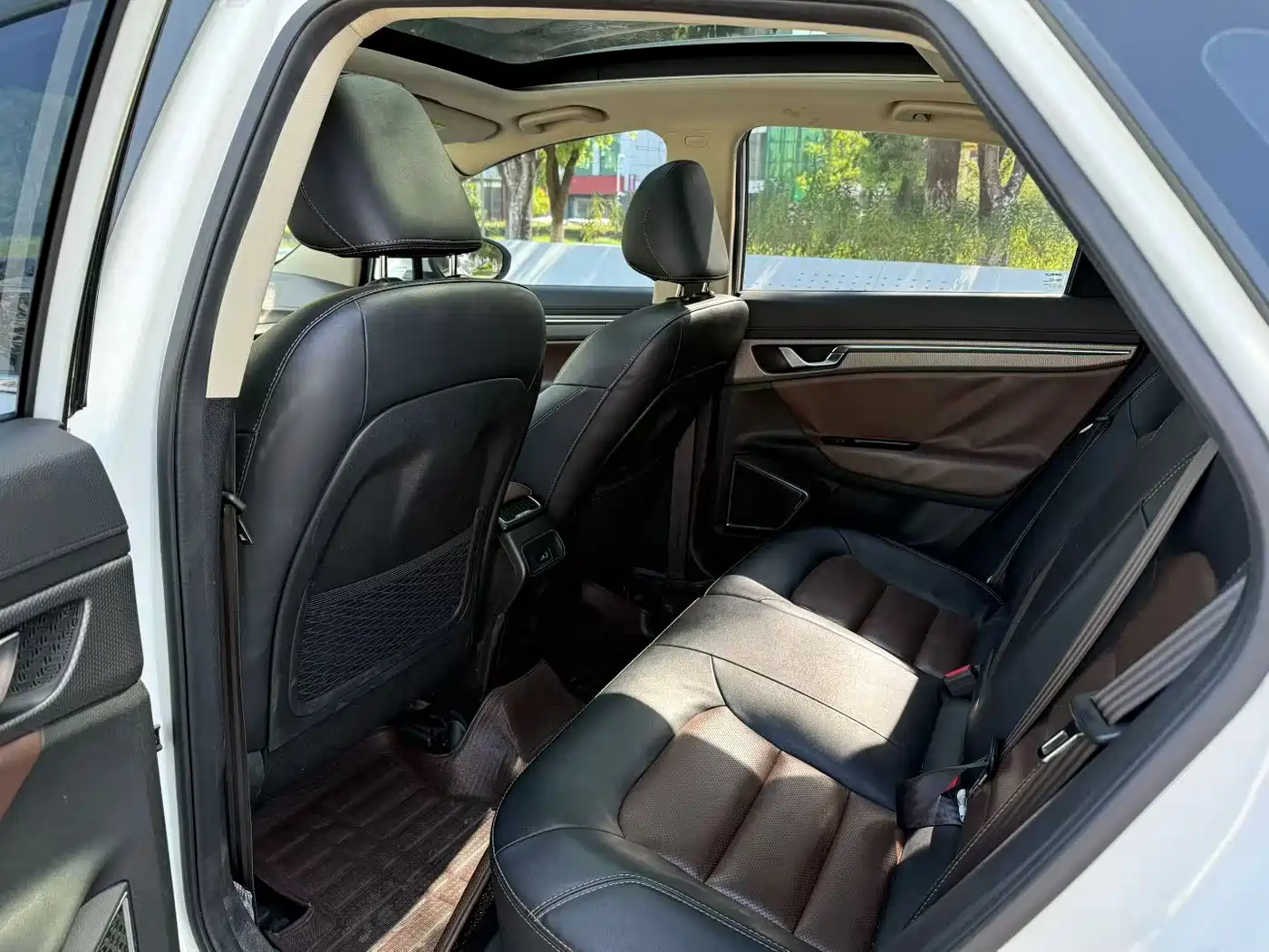 Фото 5 - Geely Emgrand GS