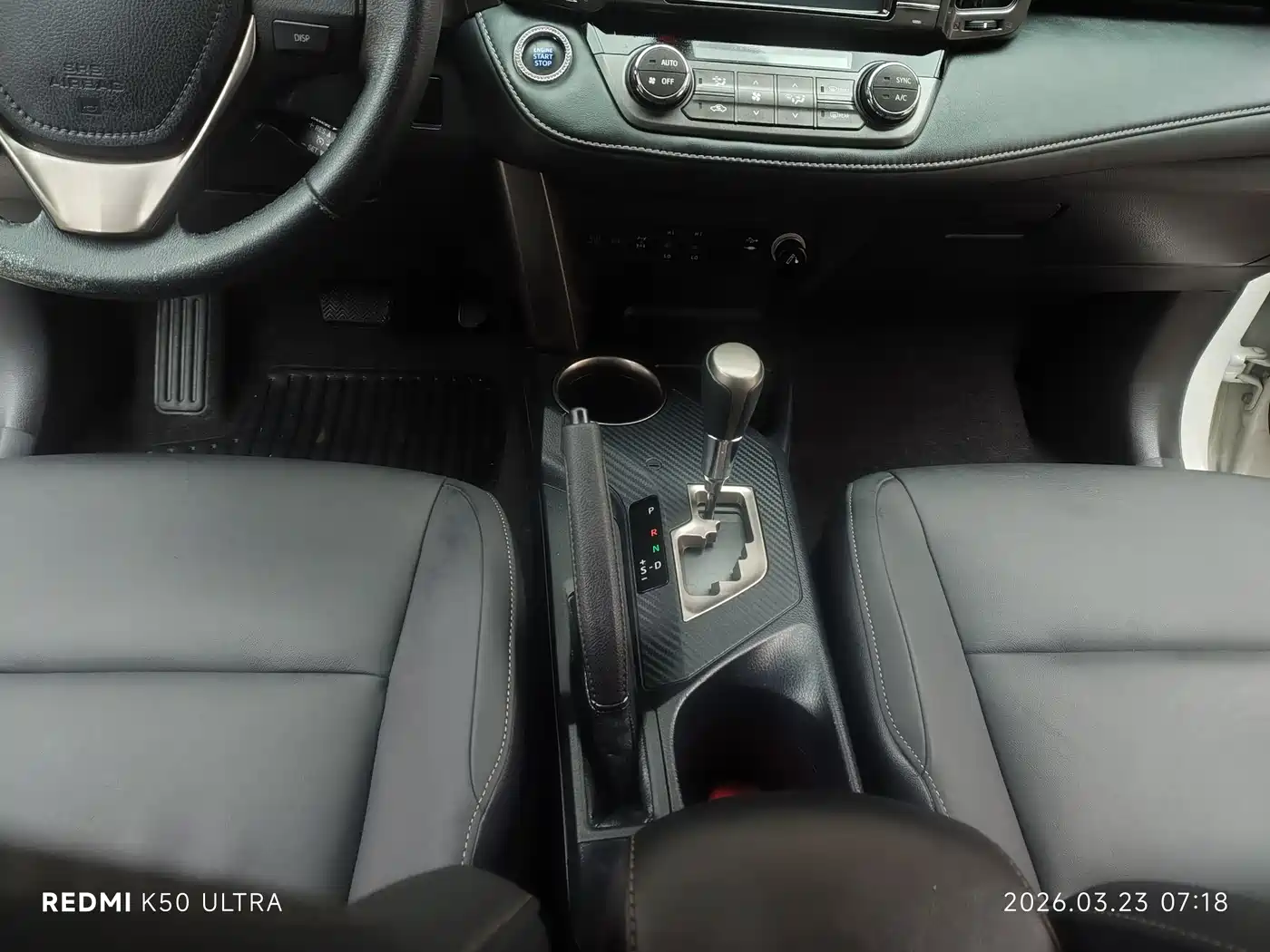 Toyota RAV4 Rongfang 2015 2.5L Automatic 4WD Elite Edition фото 14