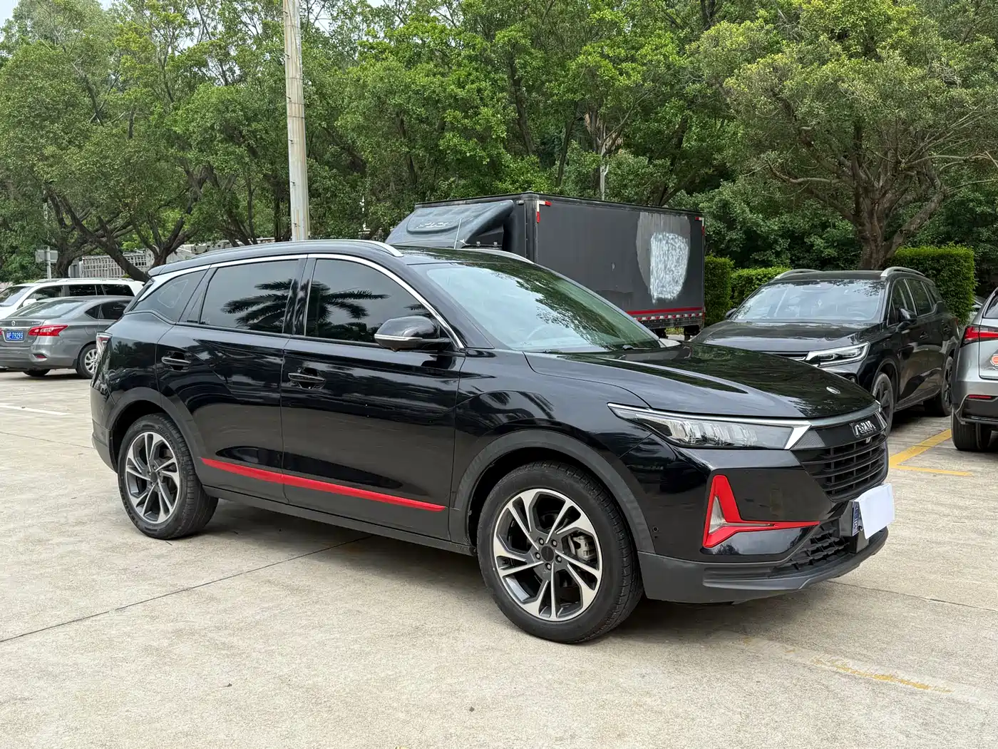 Dongfeng Aeolus Dongfeng Fengshen AX7 2020 2021 PRO 1.6T Automatic Honor Edition