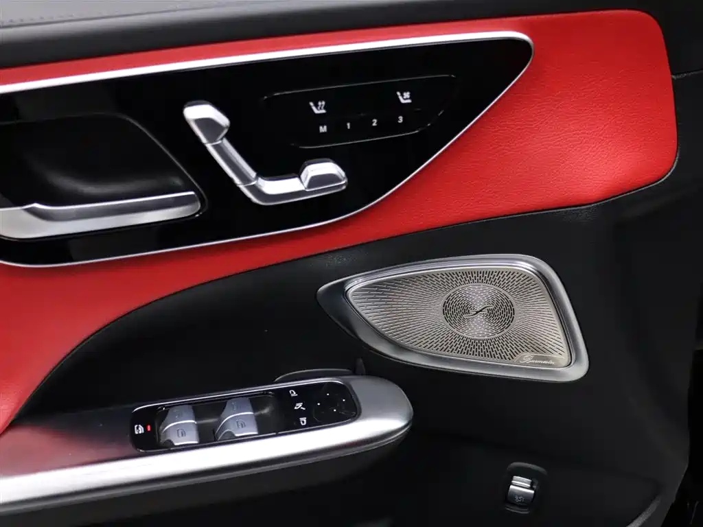 Mercedes-Benz C-Class AMG 2024 AMG C 43 4MATIC фото 6