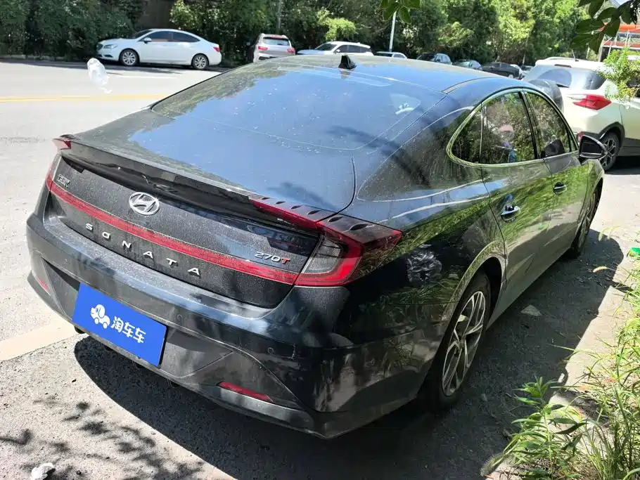 Фото 3 - Hyundai Sonata