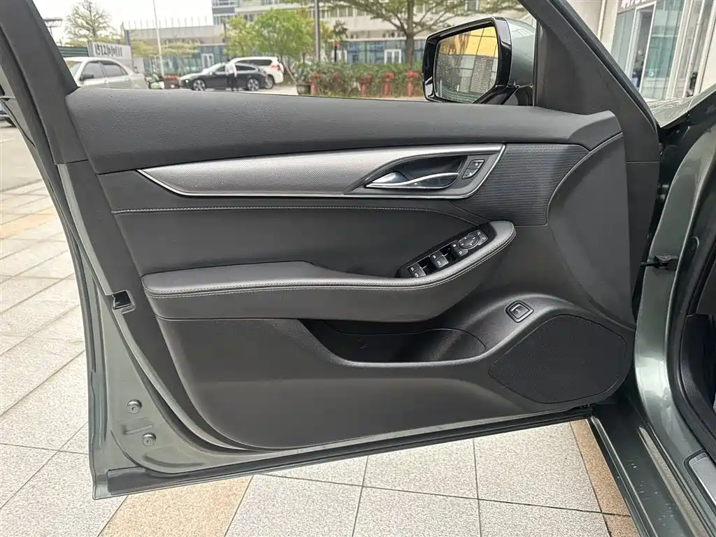 Cadillac CT5 2022 28T Luxury (Standard) фото 23