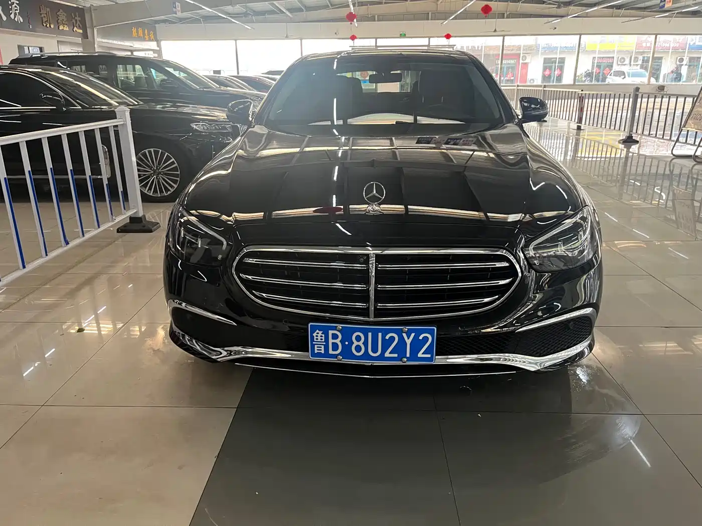 Mercedes-Benz E-Class 2023 E 300 L Fashion