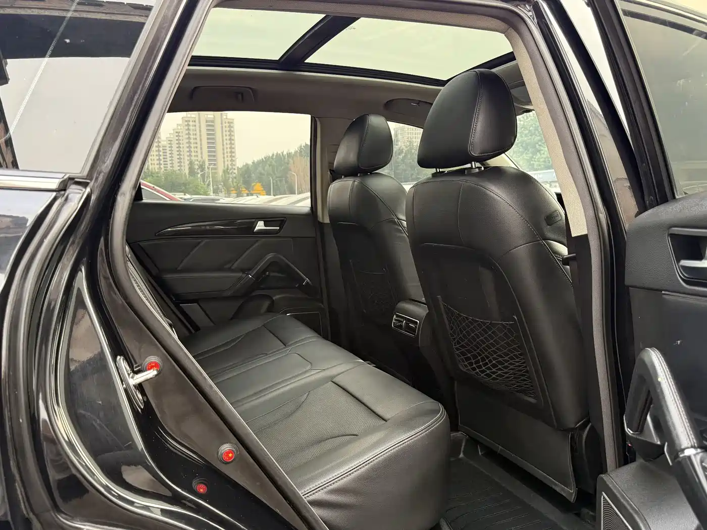 Фото 19 - Zotye T600