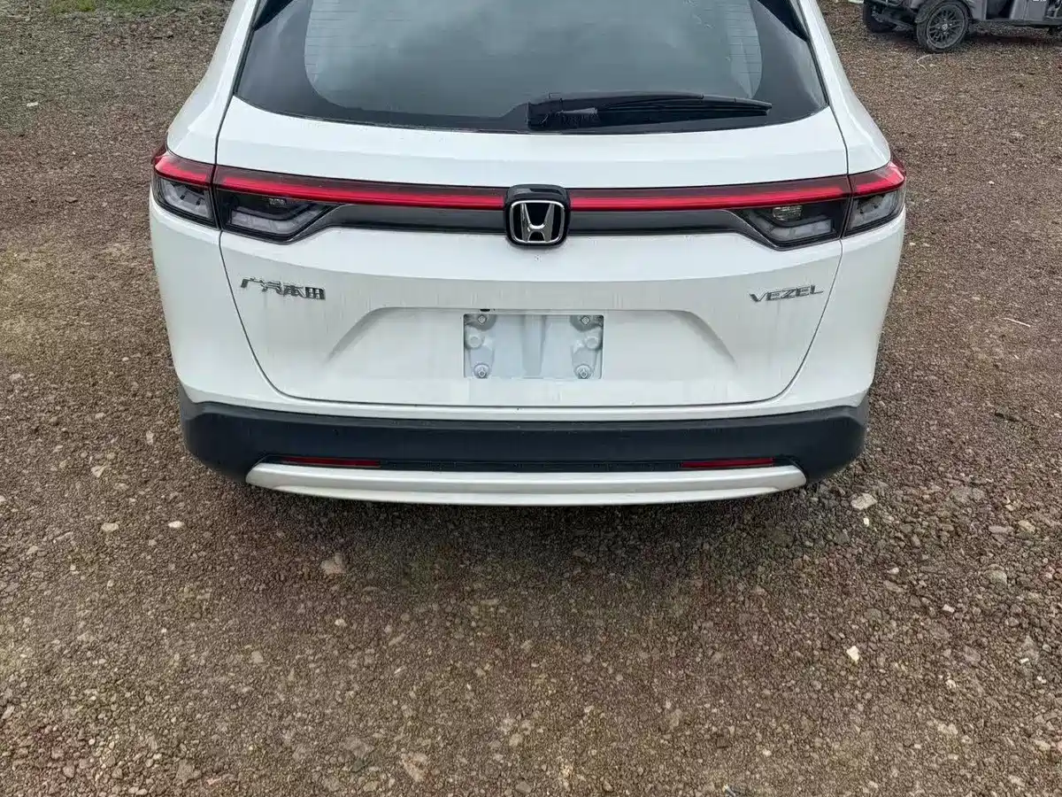 Honda Vezel 2025 2026 1.5L CVT Pioneer Edition