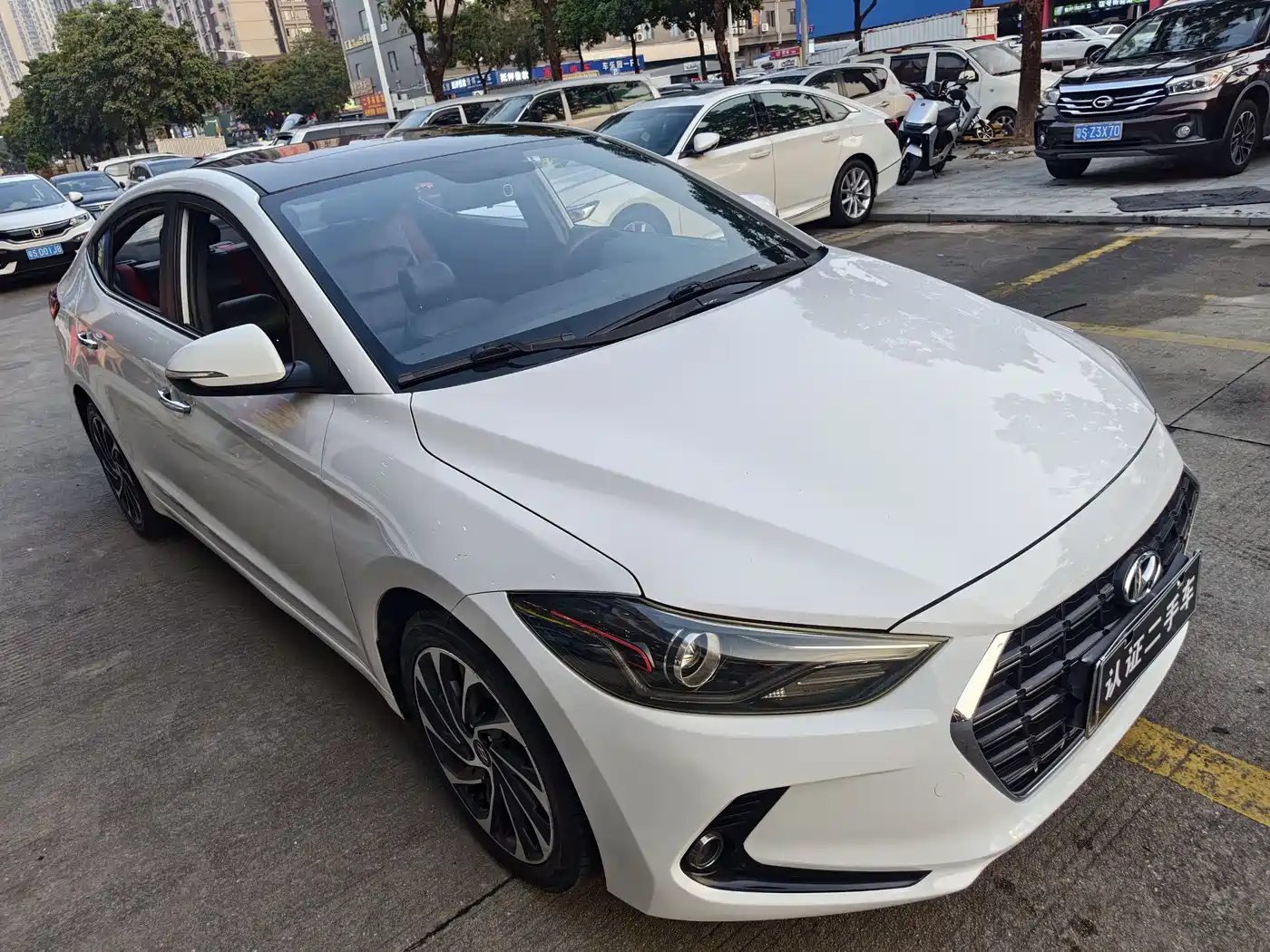 Hyundai Elantra 2019 1.4T Dual-clutch XuanDong·Vitality Type фото 3