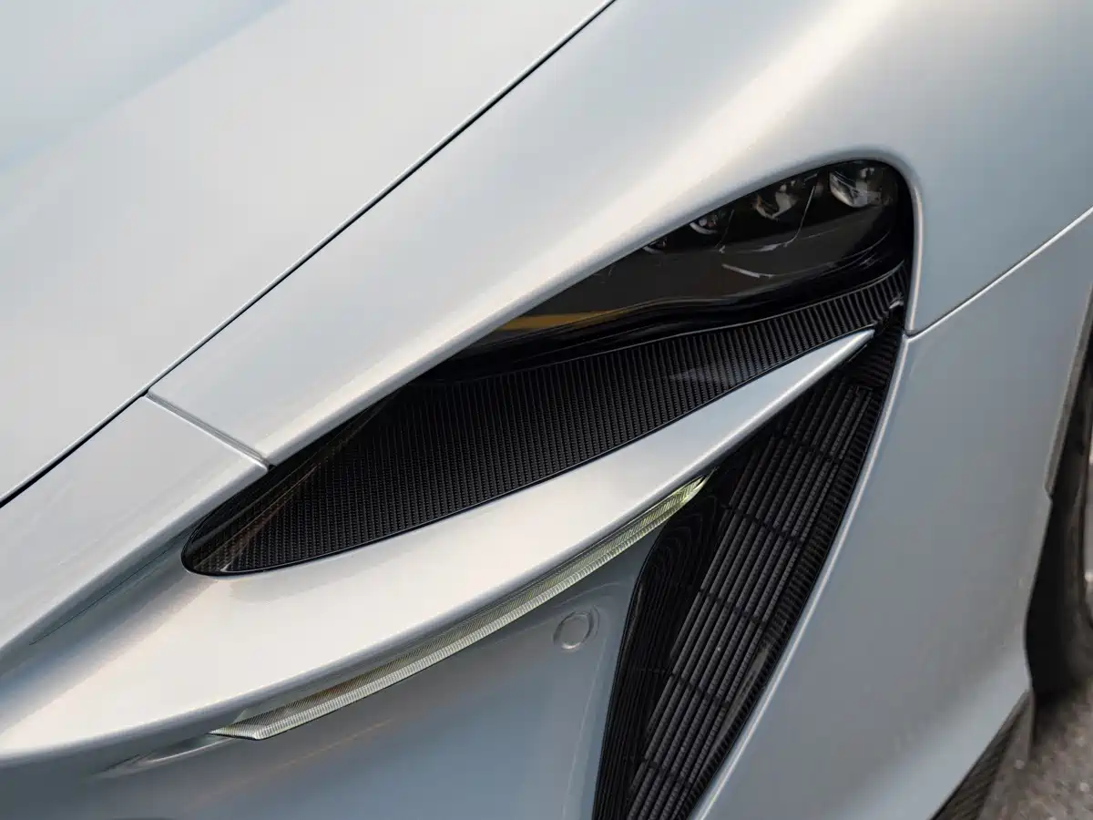 McLaren Artura 2026 2023 3.0T Hybrid Standard