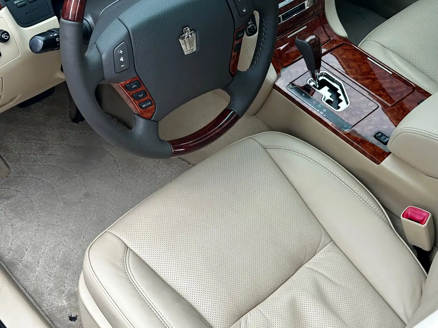 Toyota Crown 2009 2.5L Royal Special Navigation Edition фото 18