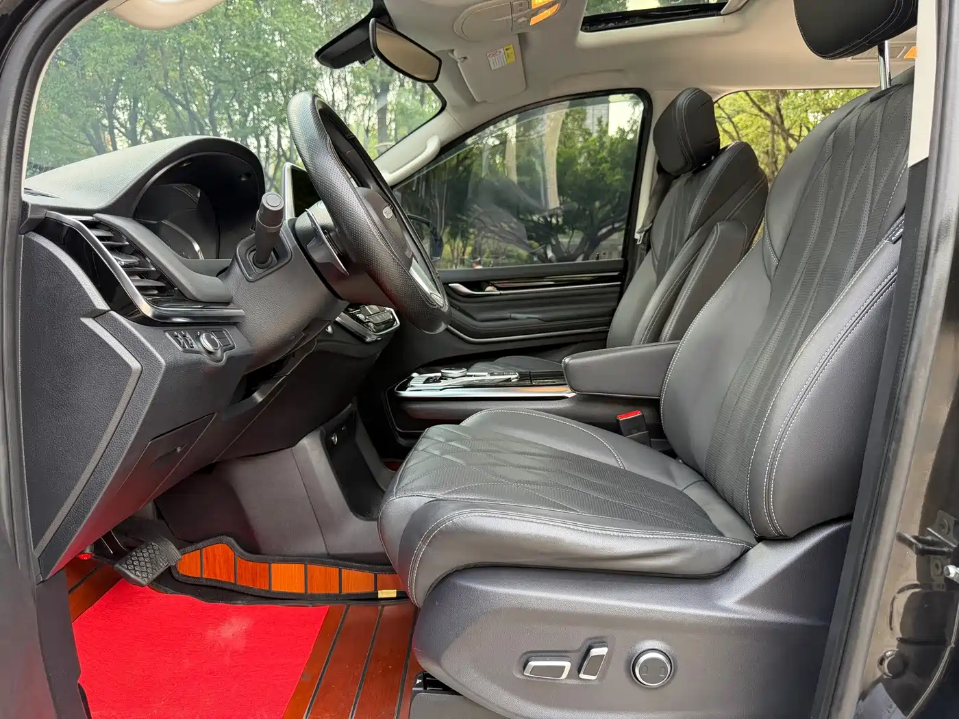 Maxus G20 2023 2023 Facelift PLUS 2.0T Gasoline Auto Executive